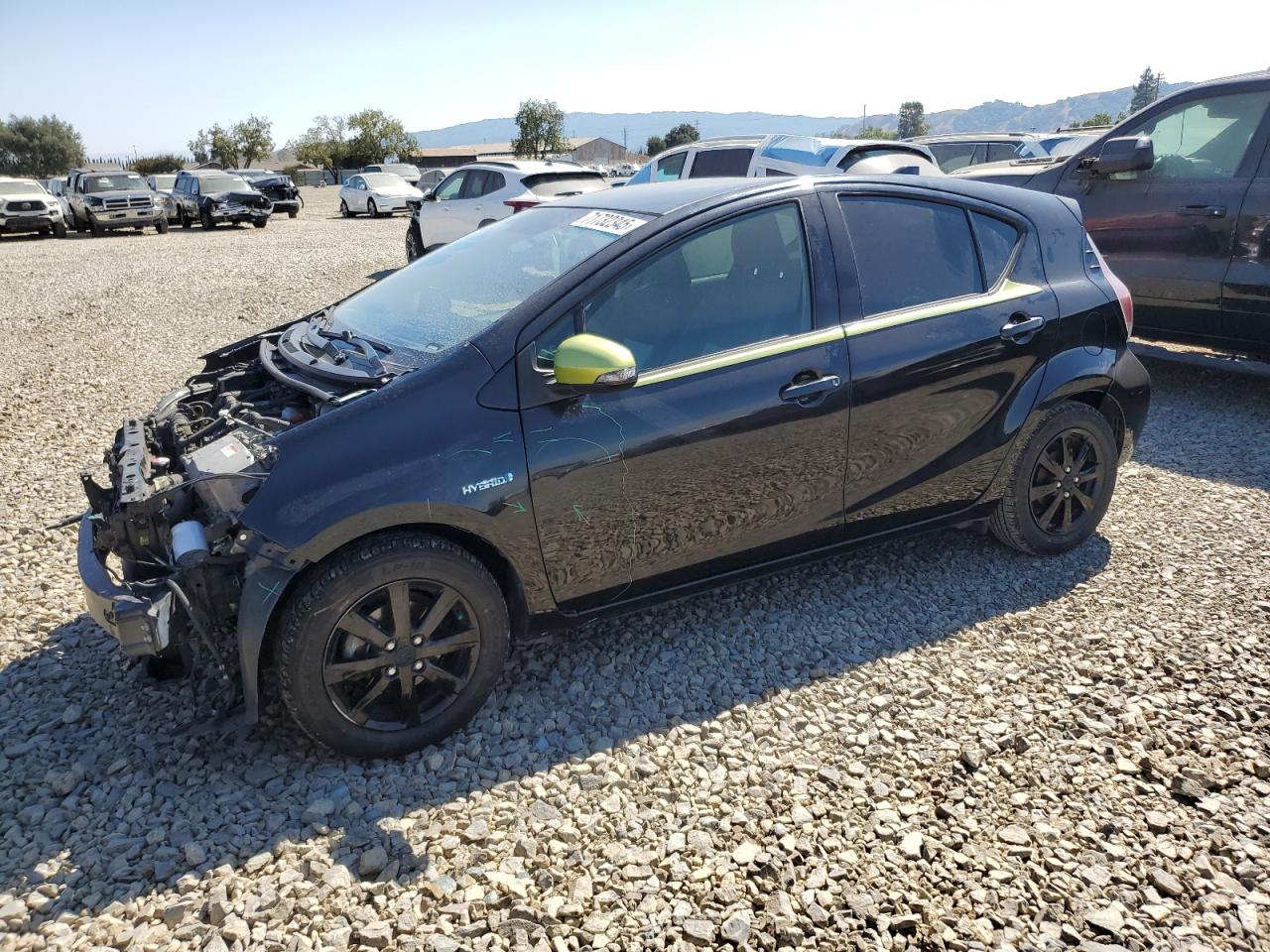 TOYOTA PRIUS C 2016