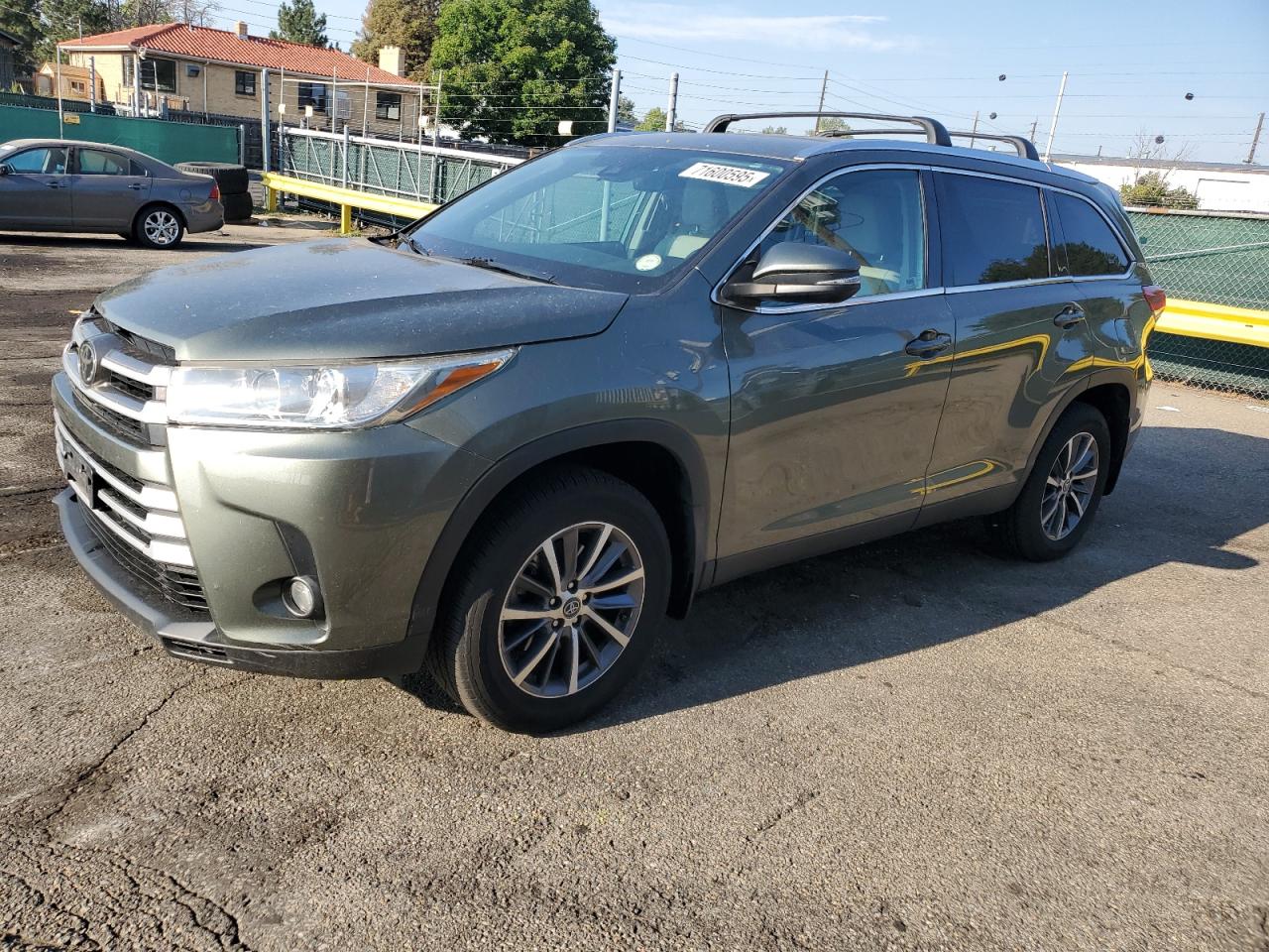 TOYOTA HIGHLANDER 2019