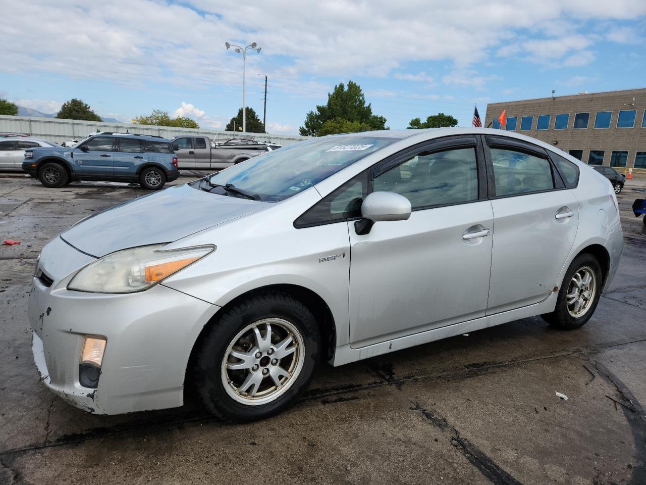 TOYOTA PRIUS 2010