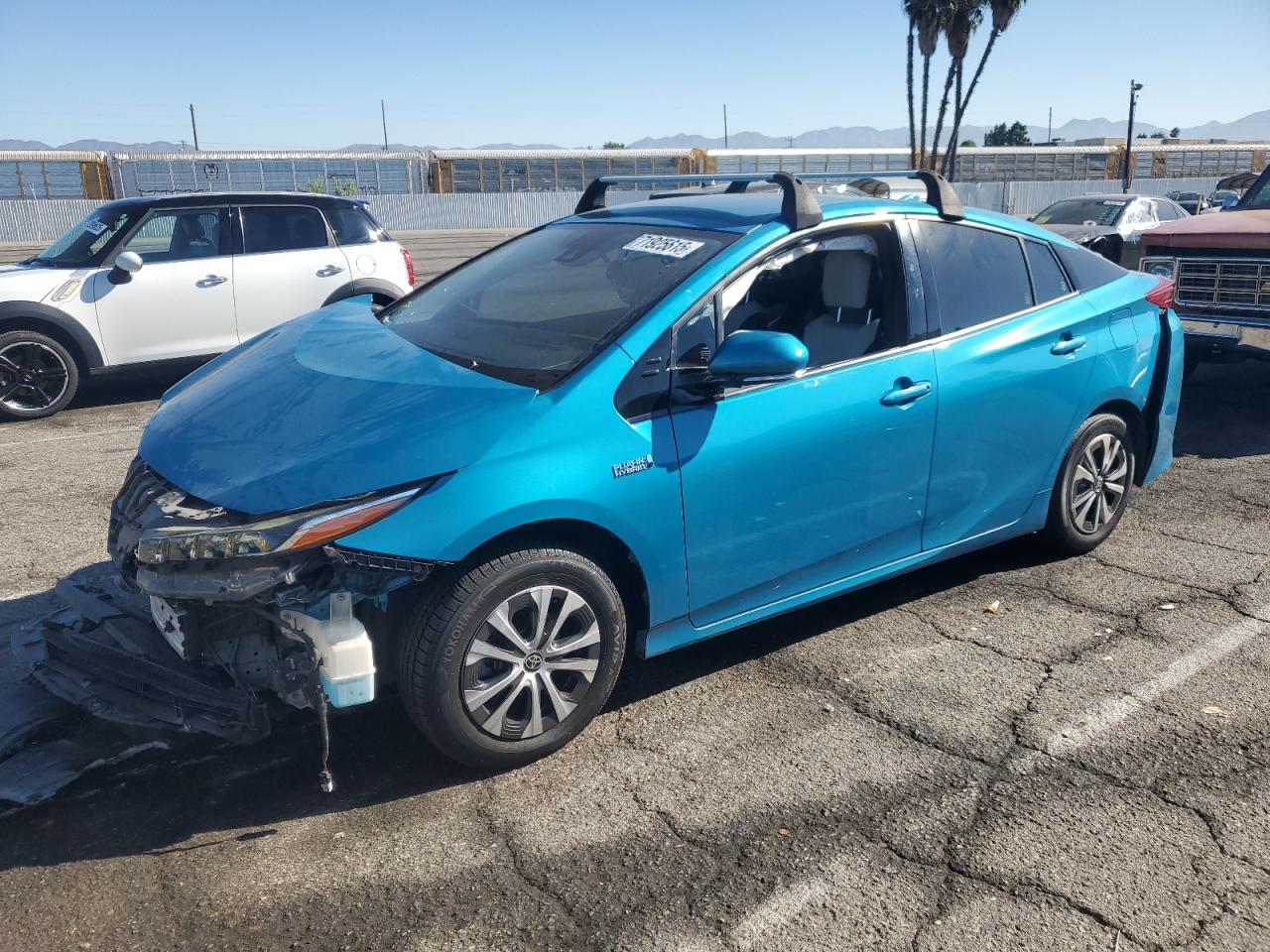 TOYOTA PRIUS PRIME 2017