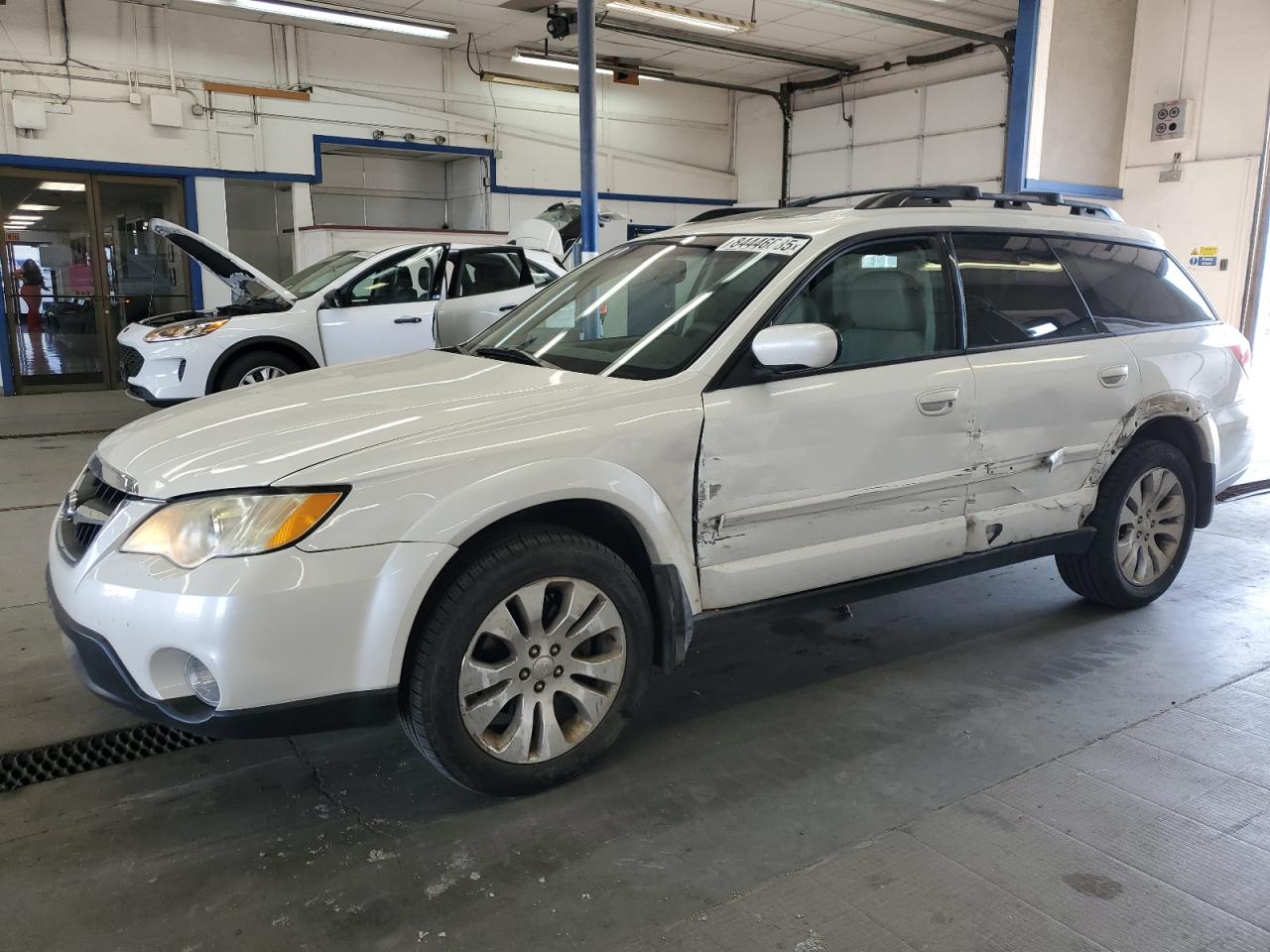 SUBARU OUTBACK 2. 2009