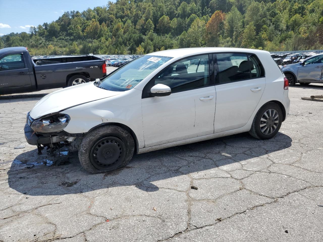 VOLKSWAGEN GOLF 2014