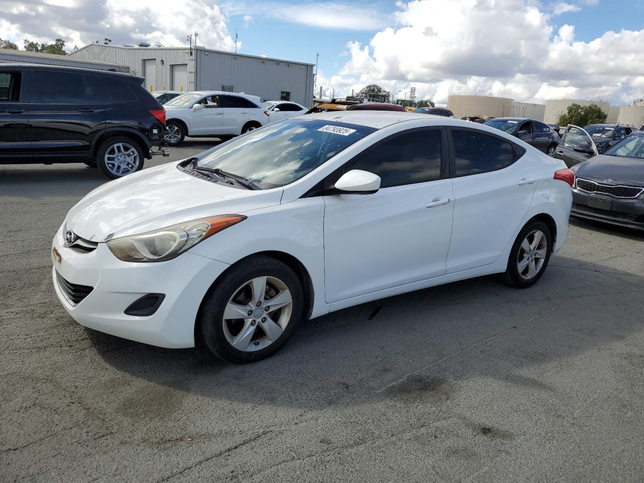 HYUNDAI ELANTRA GL 2011