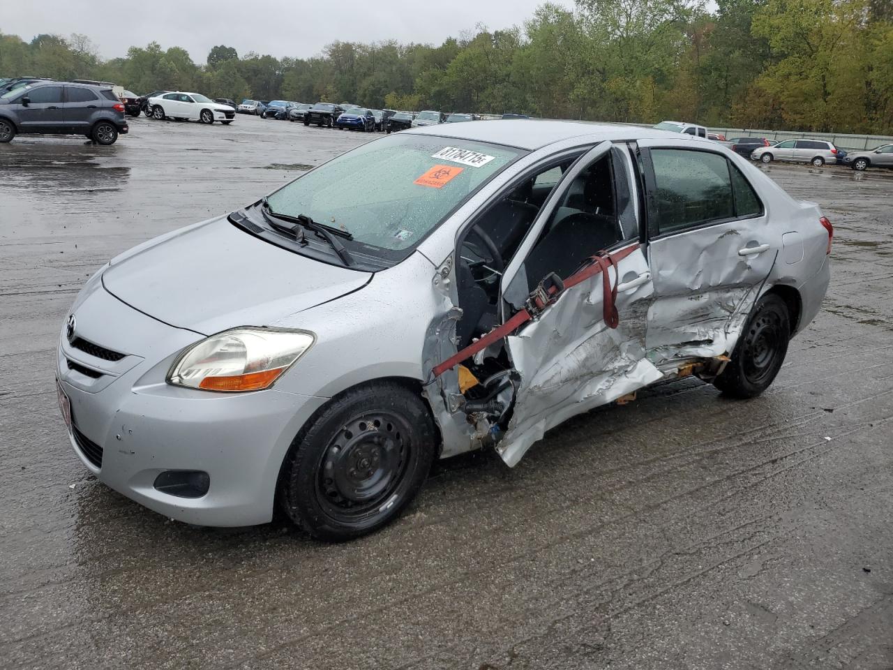 TOYOTA YARIS 2008