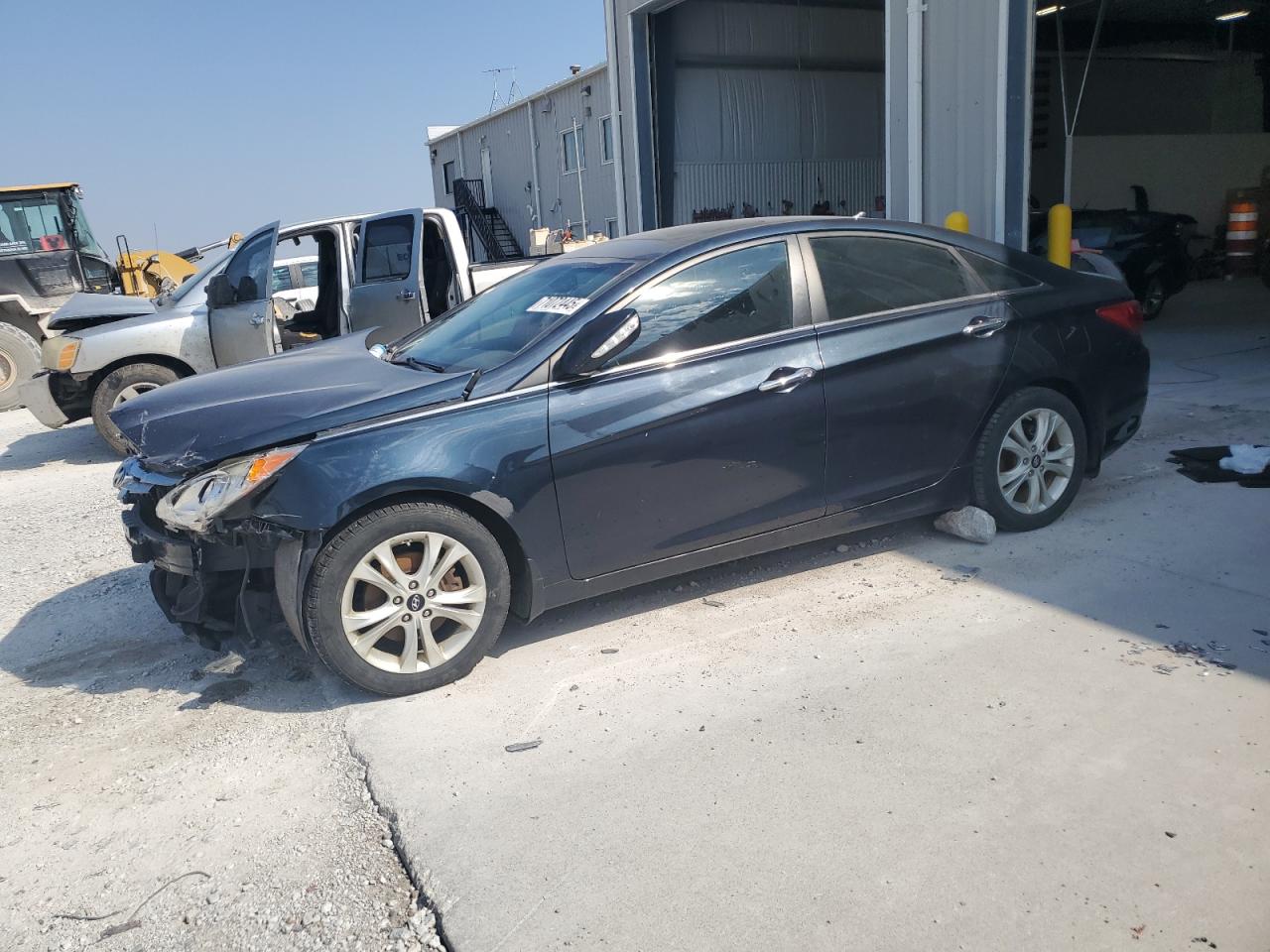 HYUNDAI SONATA 2011