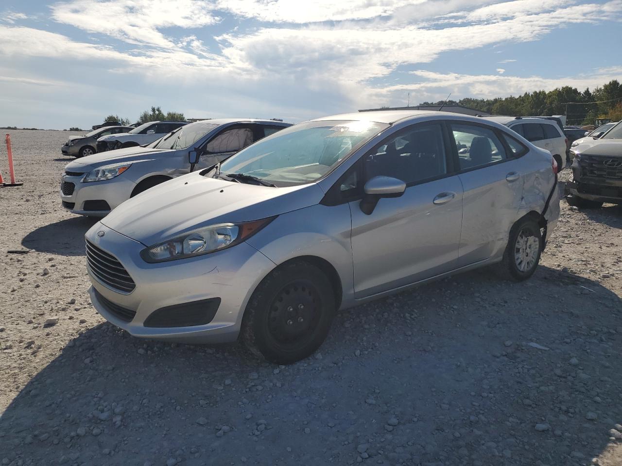 FORD FIESTA S 2015