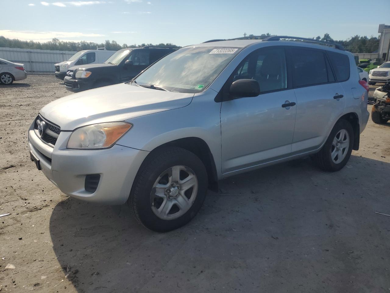 TOYOTA RAV4 2011