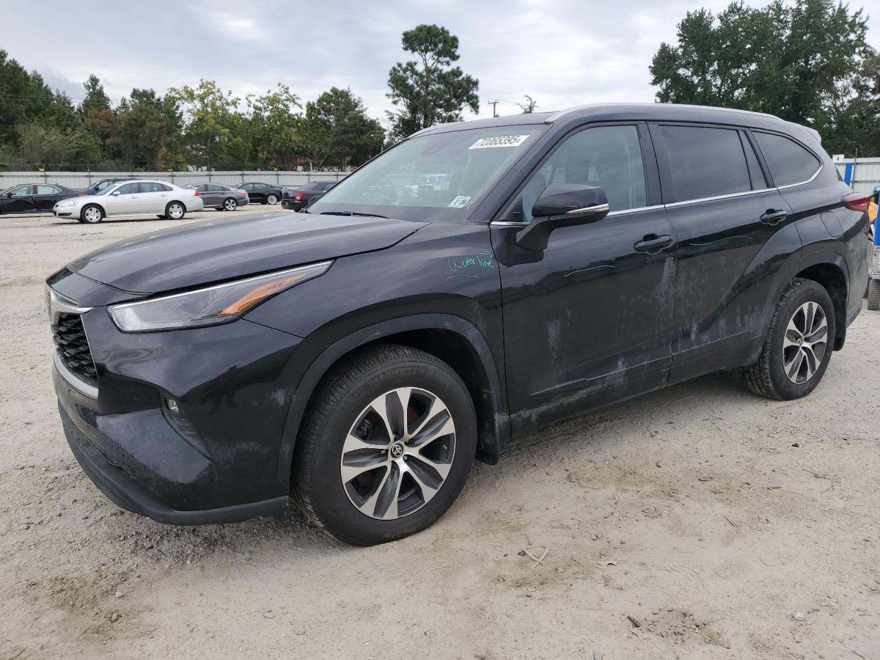 TOYOTA HIGHLANDER 2023