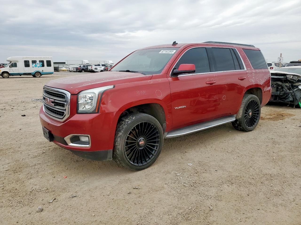 GMC YUKON SLT 2015