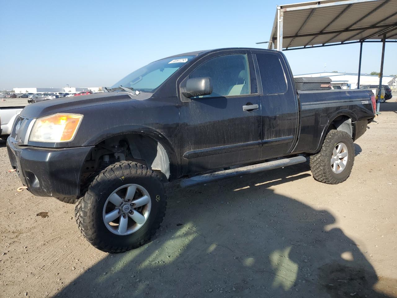 NISSAN TITAN S 2012