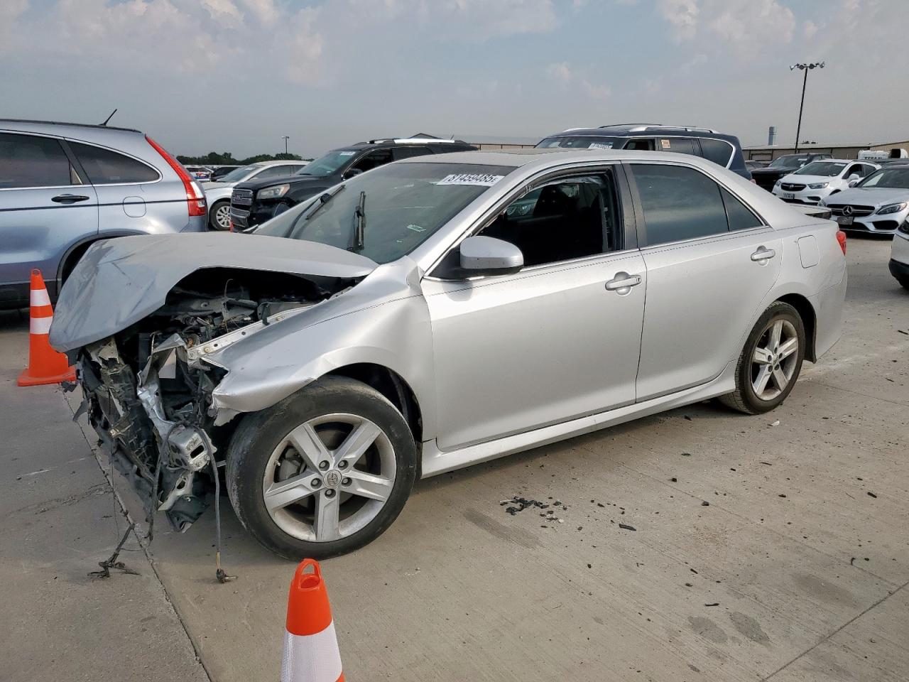 TOYOTA CAMRY BASE 2012