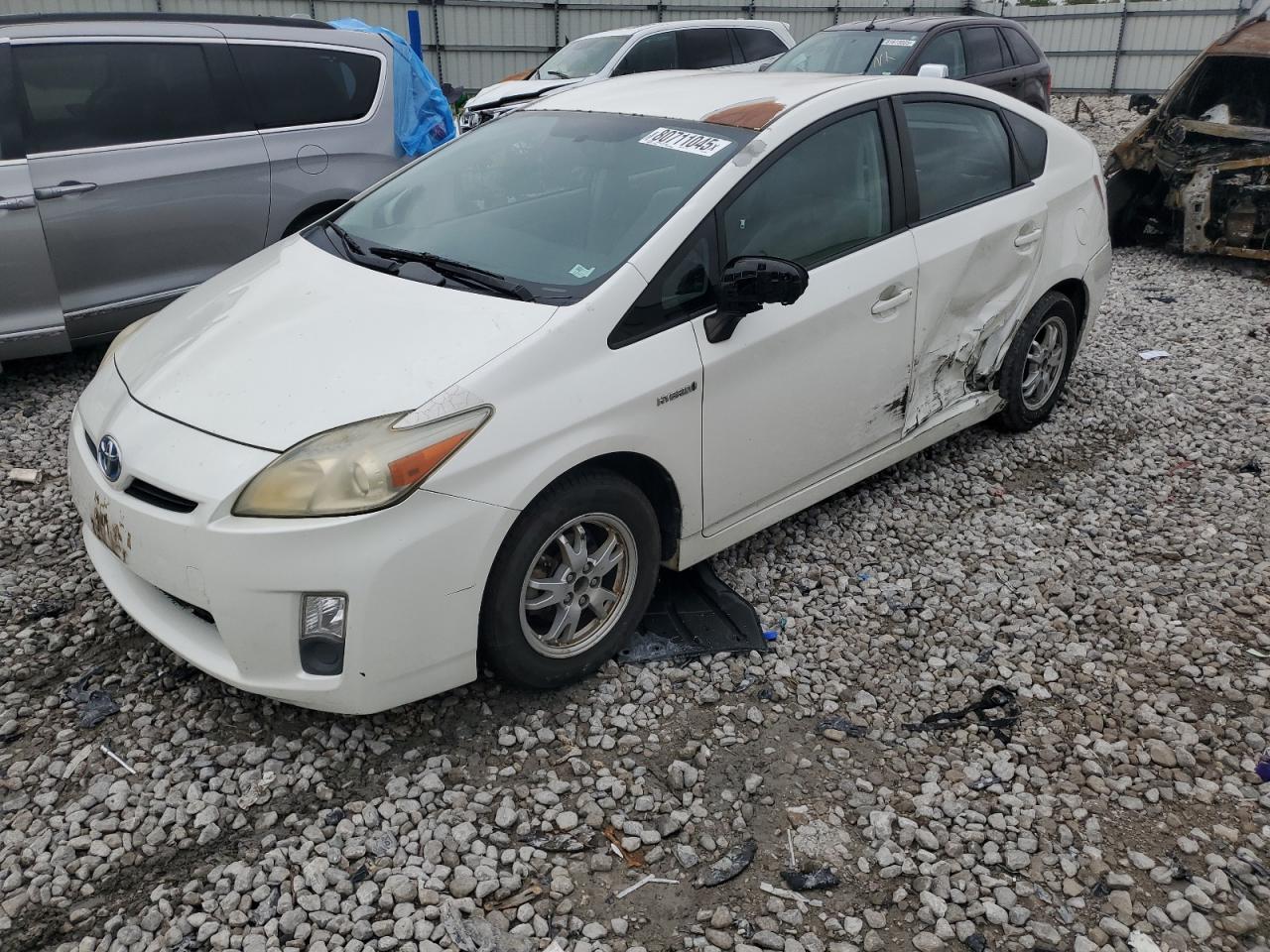 TOYOTA PRIUS 2011