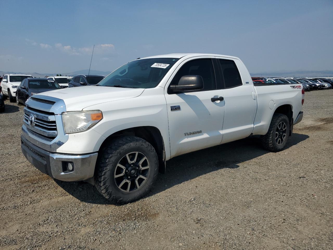 TOYOTA TUNDRA DOUBLE CAB SR 2016