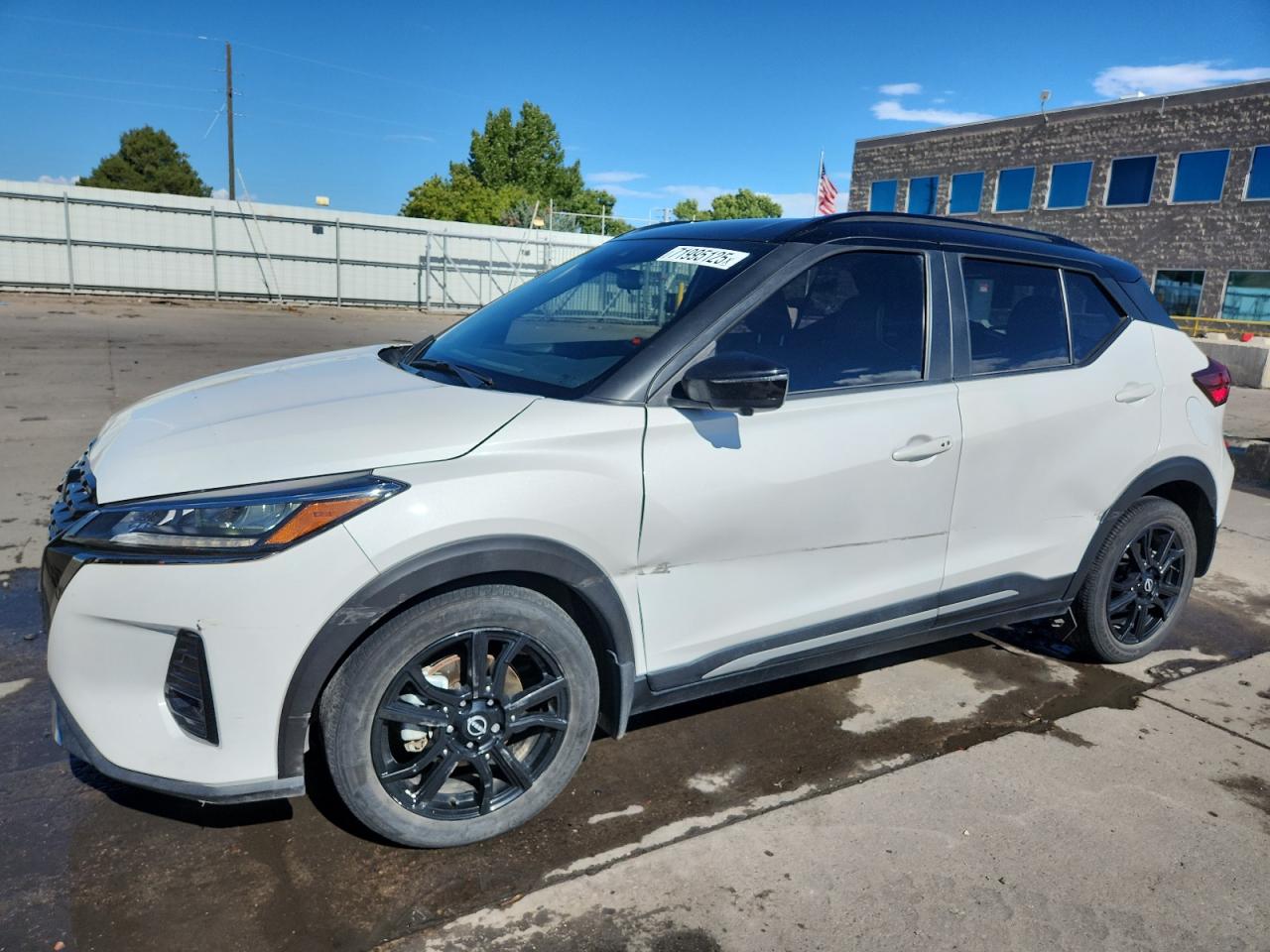 NISSAN KICKS SR 2023