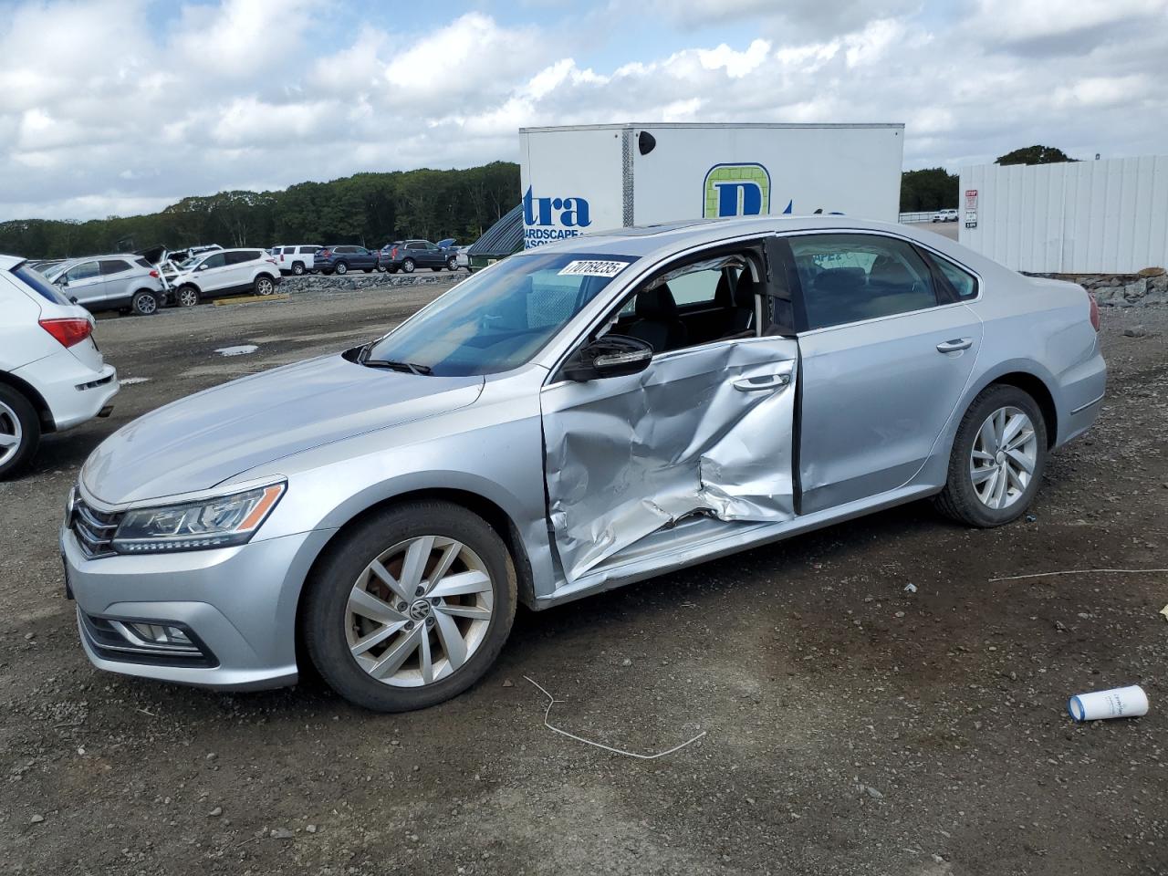 VOLKSWAGEN PASSAT SE 2018