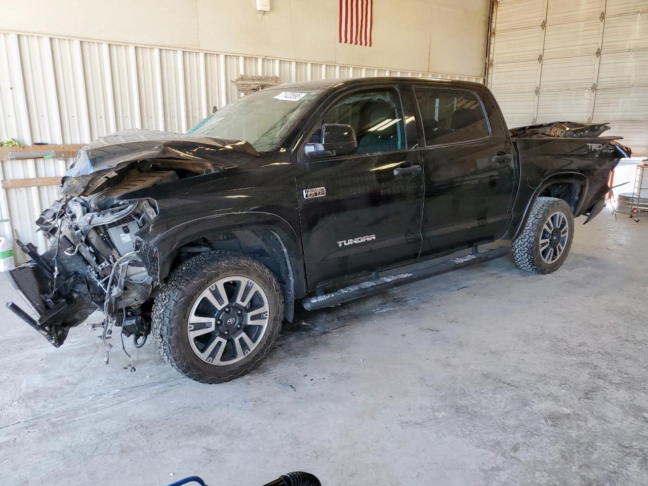TOYOTA TUNDRA CRE 2019