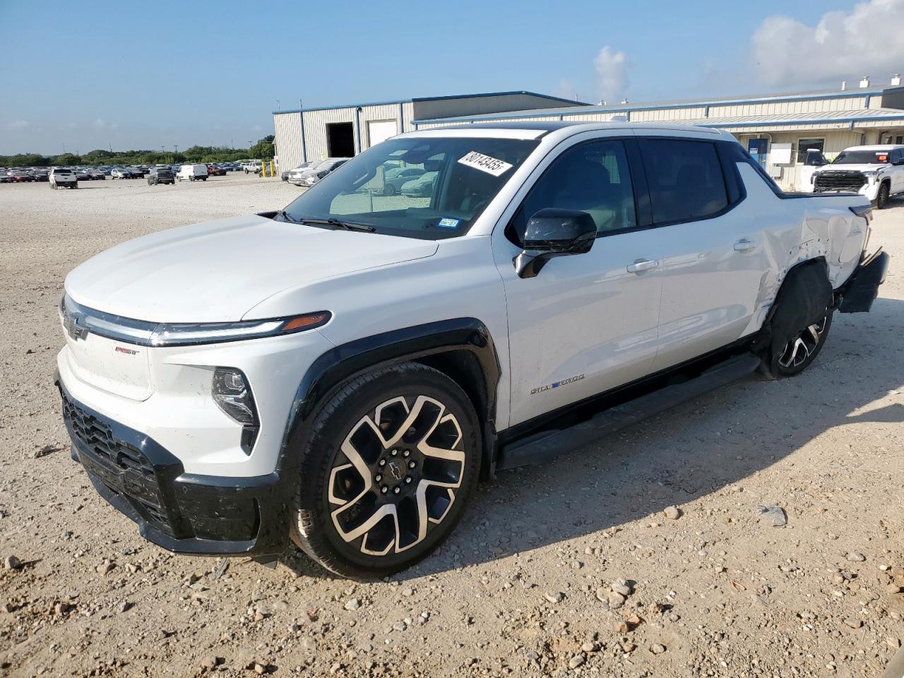 CHEVROLET SILVERADO 2025