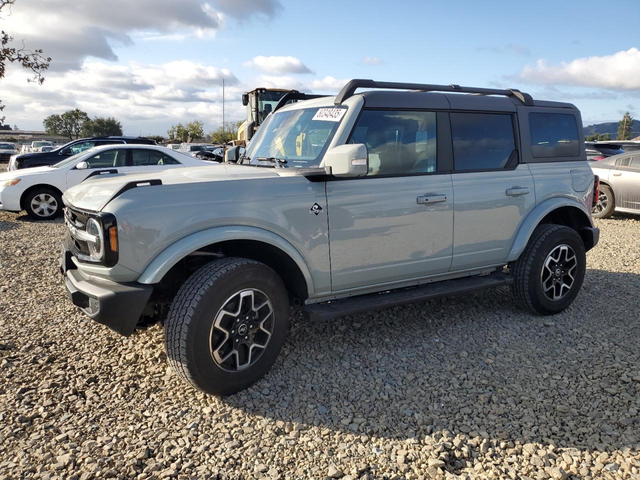 FORD BRONCO OUT 2024