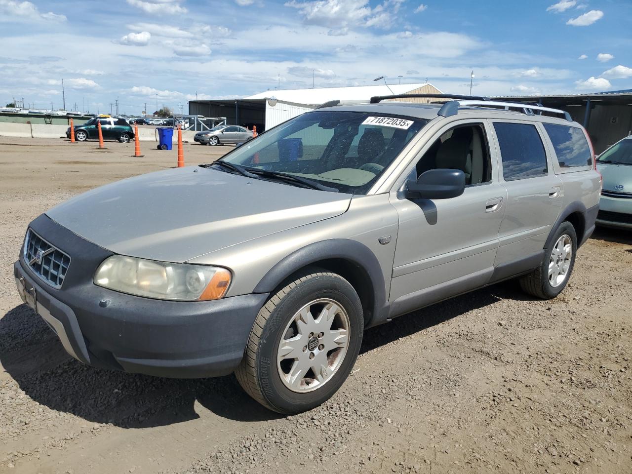 VOLVO XC70 2005