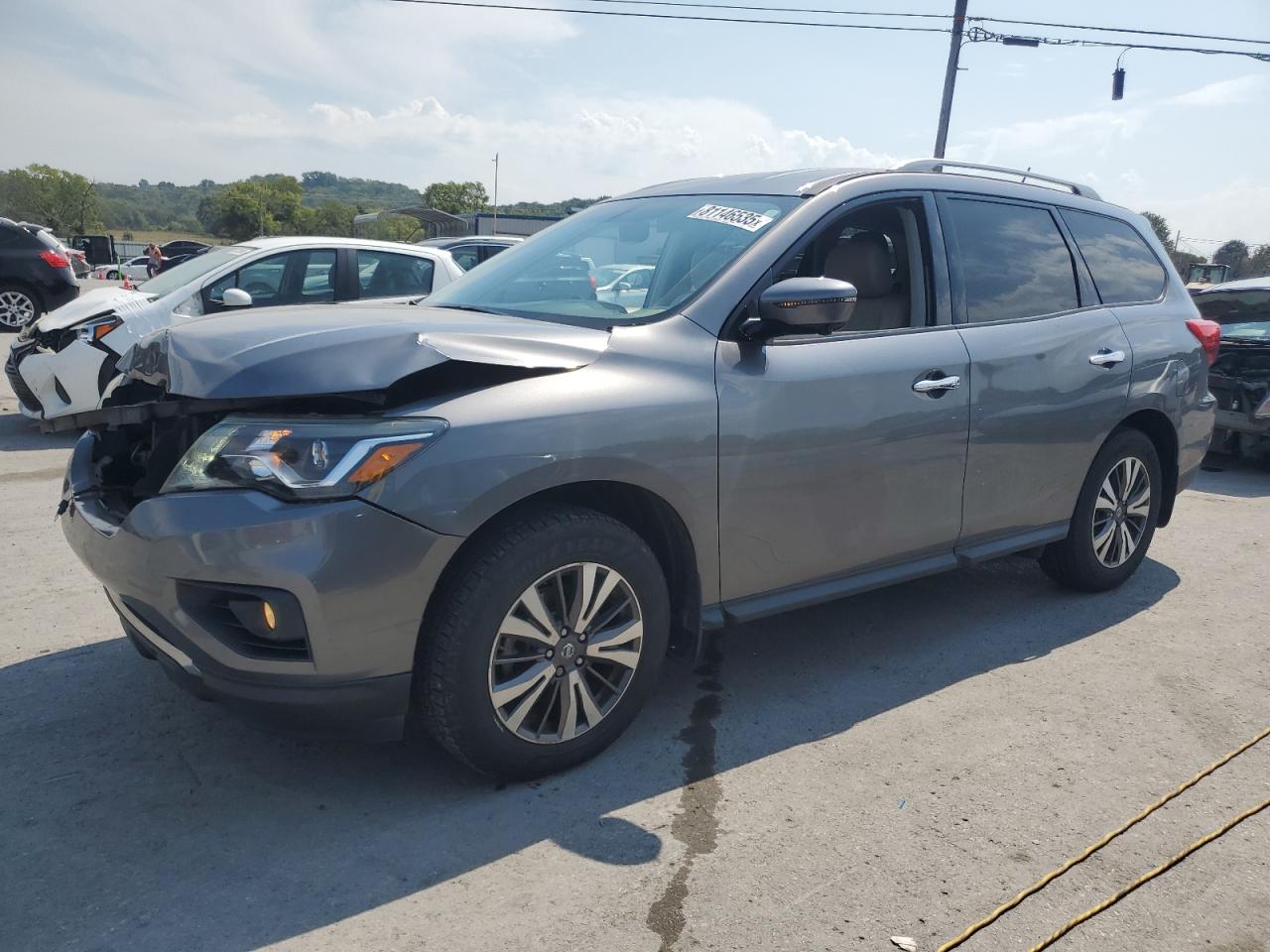 NISSAN PATHFINDER 2017