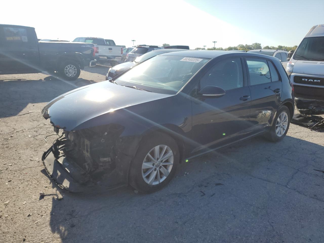 VOLKSWAGEN GOLF S/SE 2016