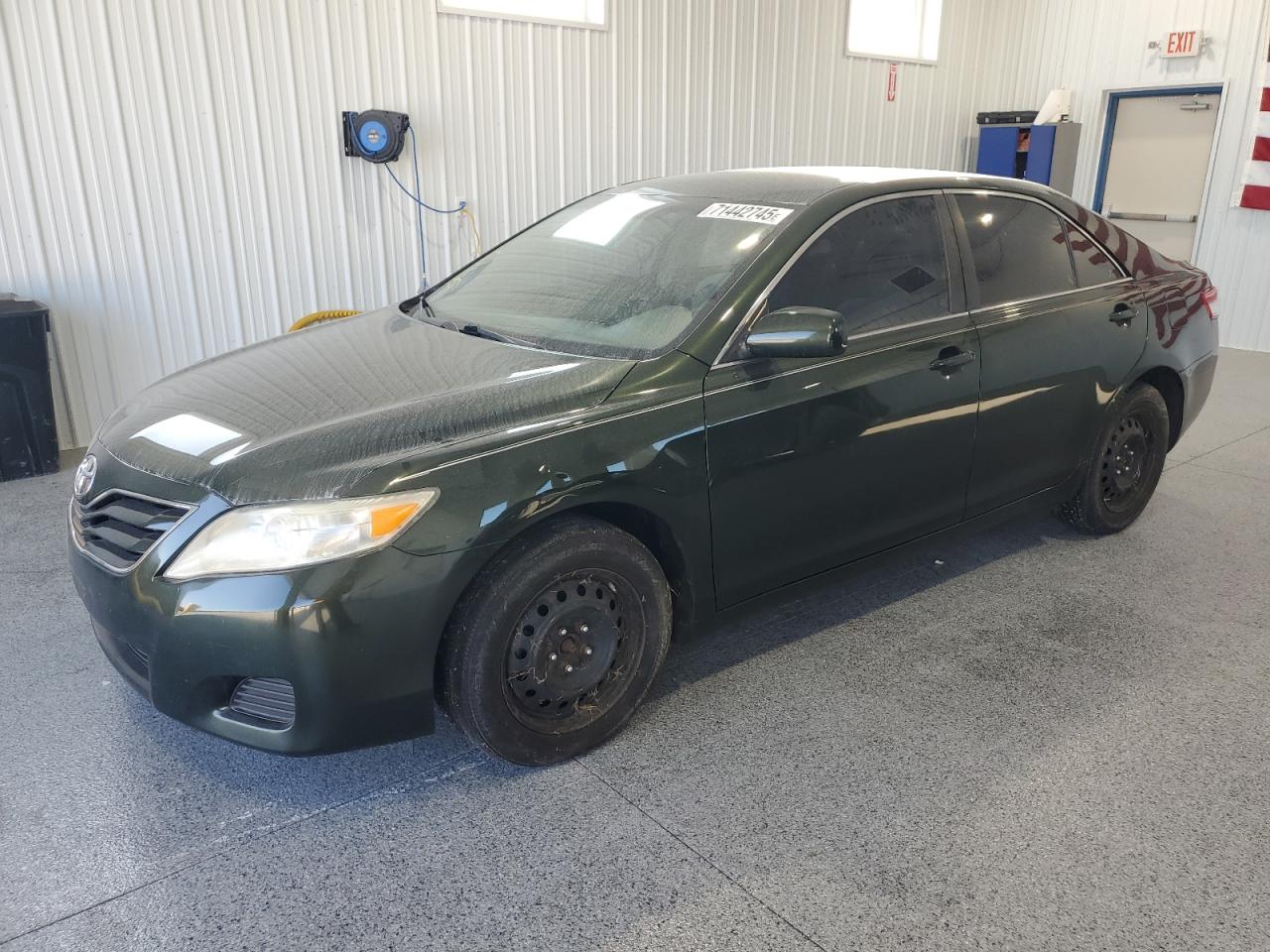 TOYOTA CAMRY 2011