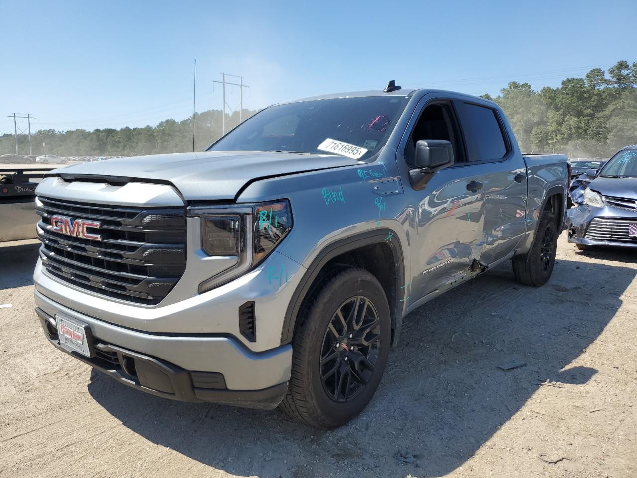 GMC SIERRA C15 2025