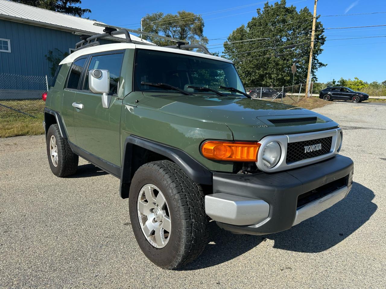 TOYOTA FJ CRUISER 2010