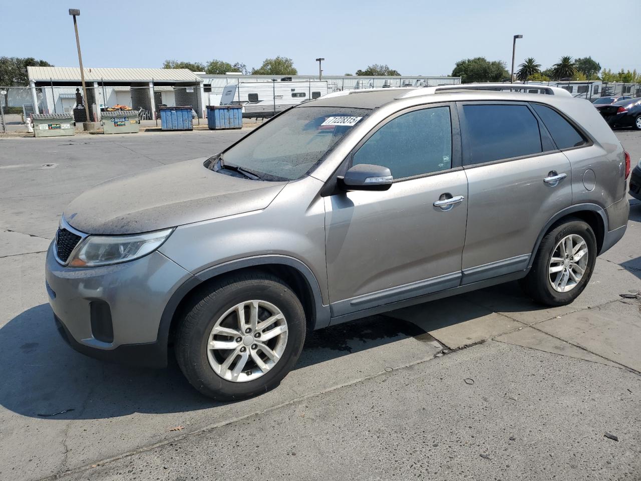 KIA SORENTO LX 2015