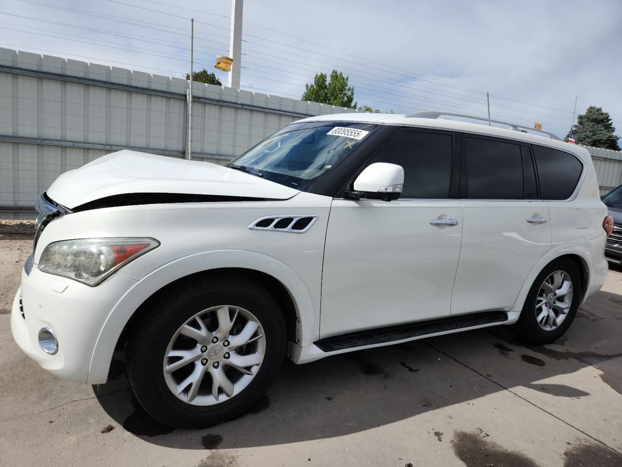 INFINITI QX56 2011