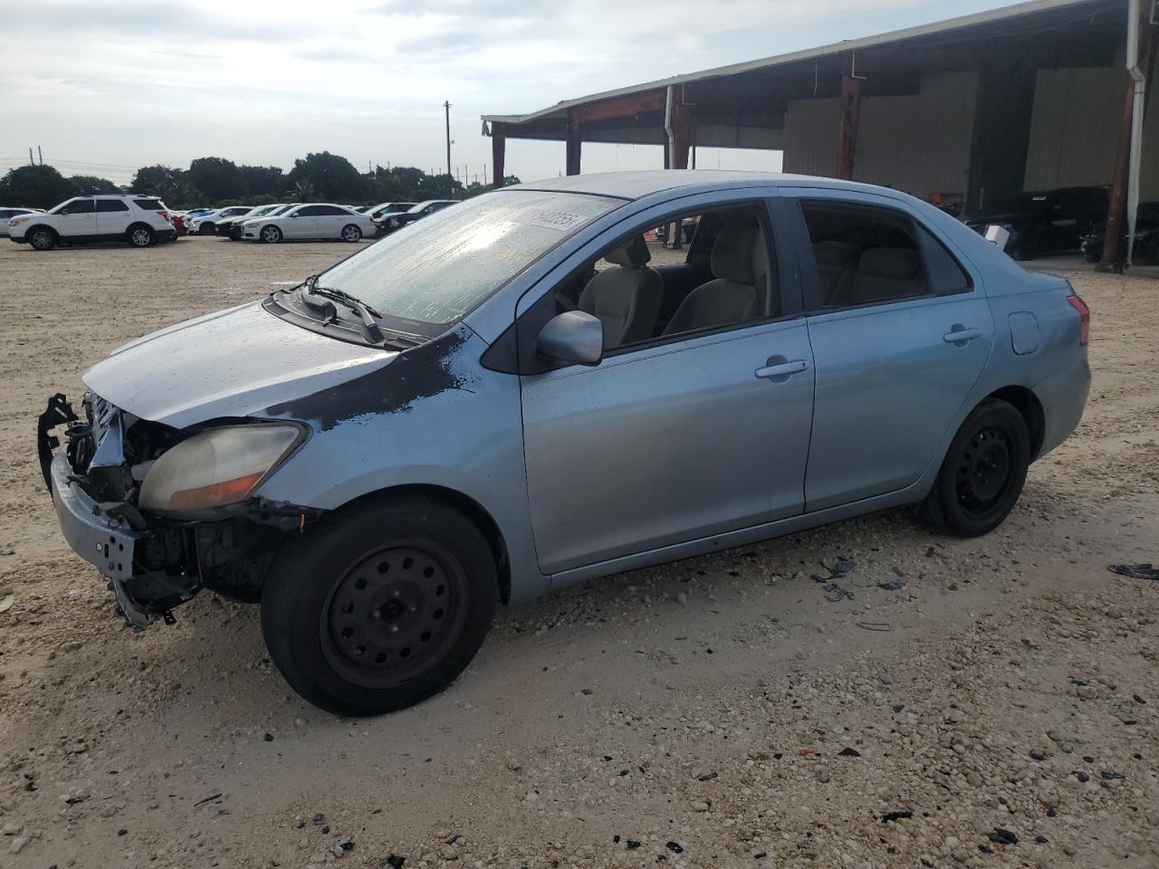 TOYOTA YARIS 2009