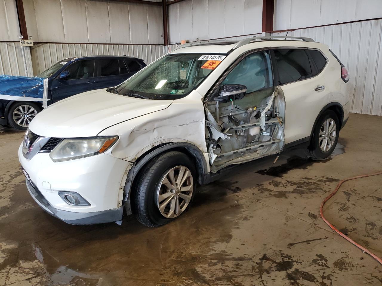 NISSAN ROGUE S 2014