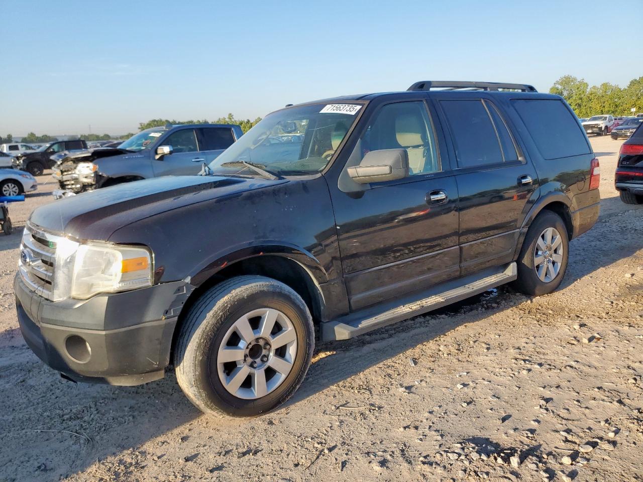 FORD EXPEDITION 2010