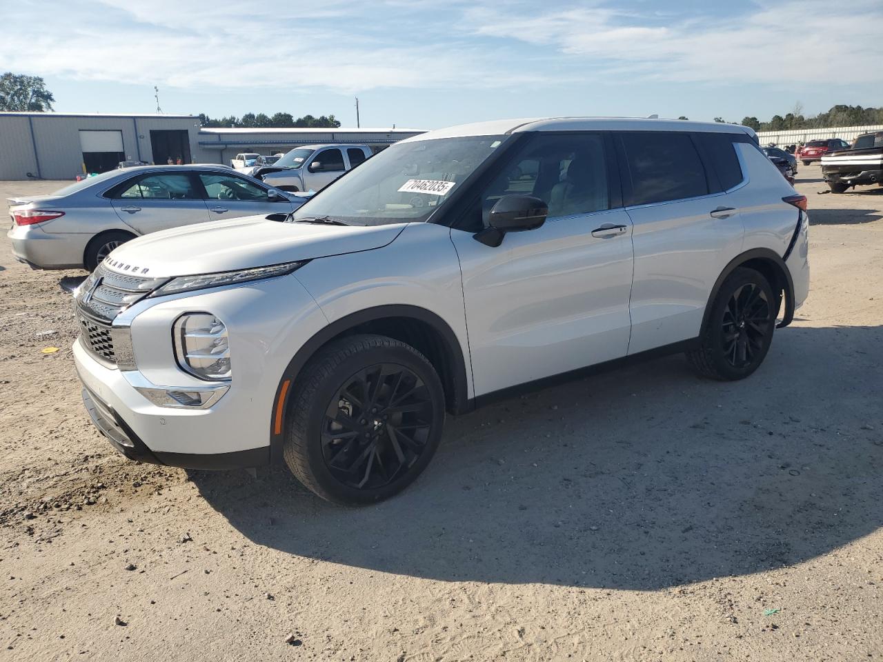 MITSUBISHI OUTLANDER SE 2024