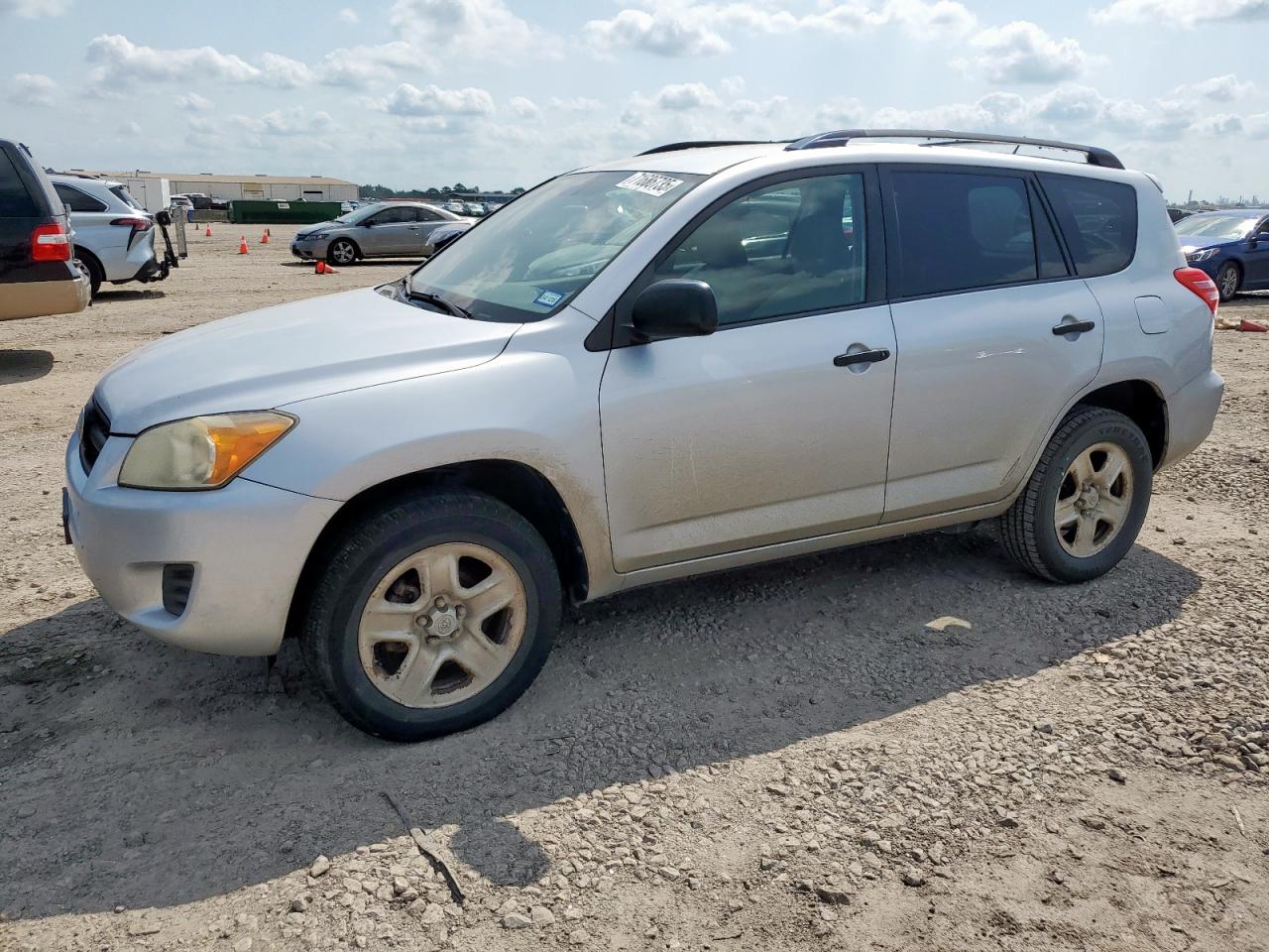 TOYOTA RAV4 2009