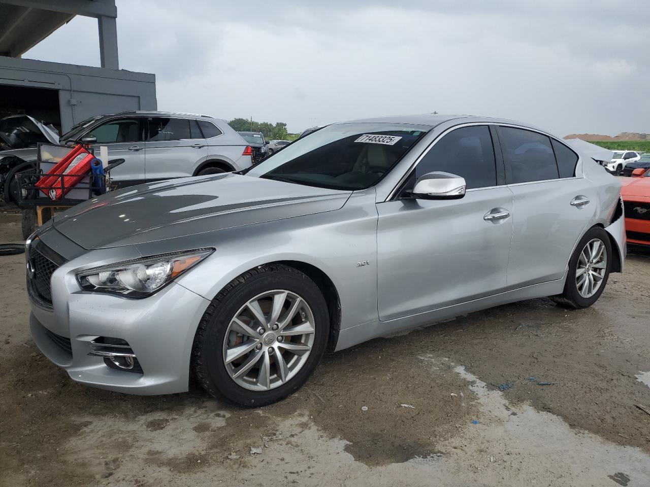 INFINITI Q50 PREMIU 2016