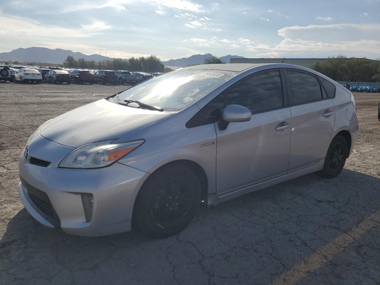 TOYOTA PRIUS 2015