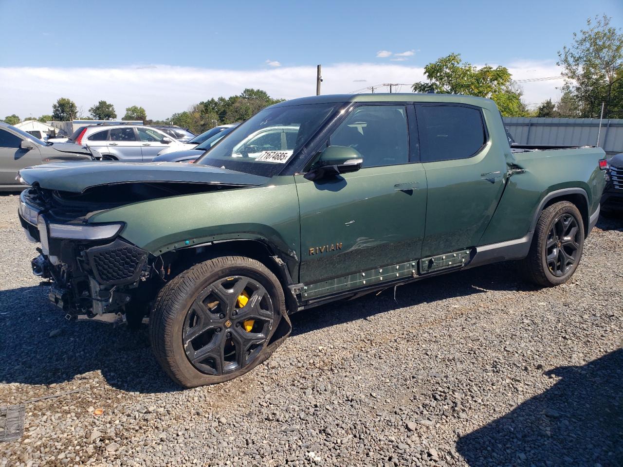RIVIAN R1T ADVENTURE 2022
