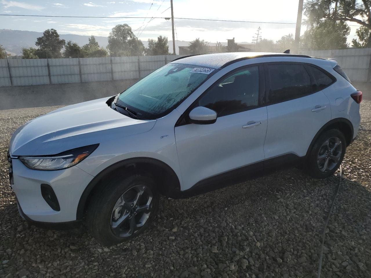 FORD ESCAPE ST 2025
