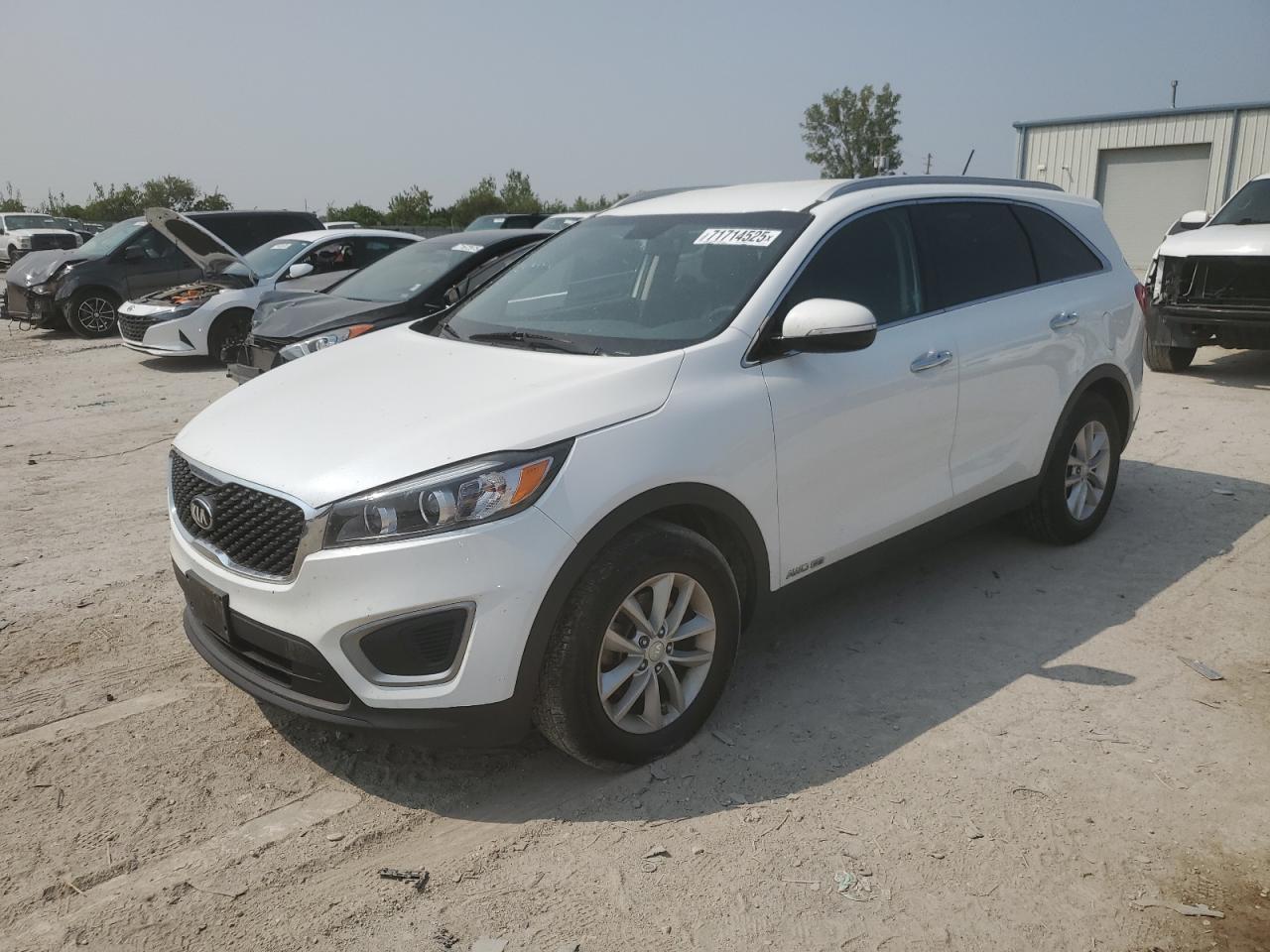 KIA SORENTO LX 2017