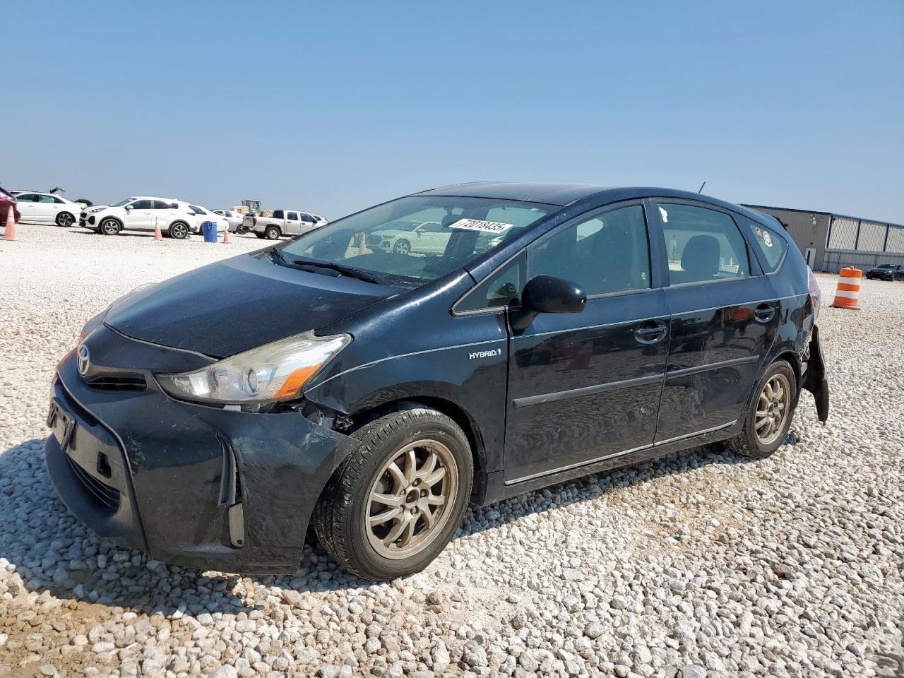 TOYOTA PRIUS V 2015