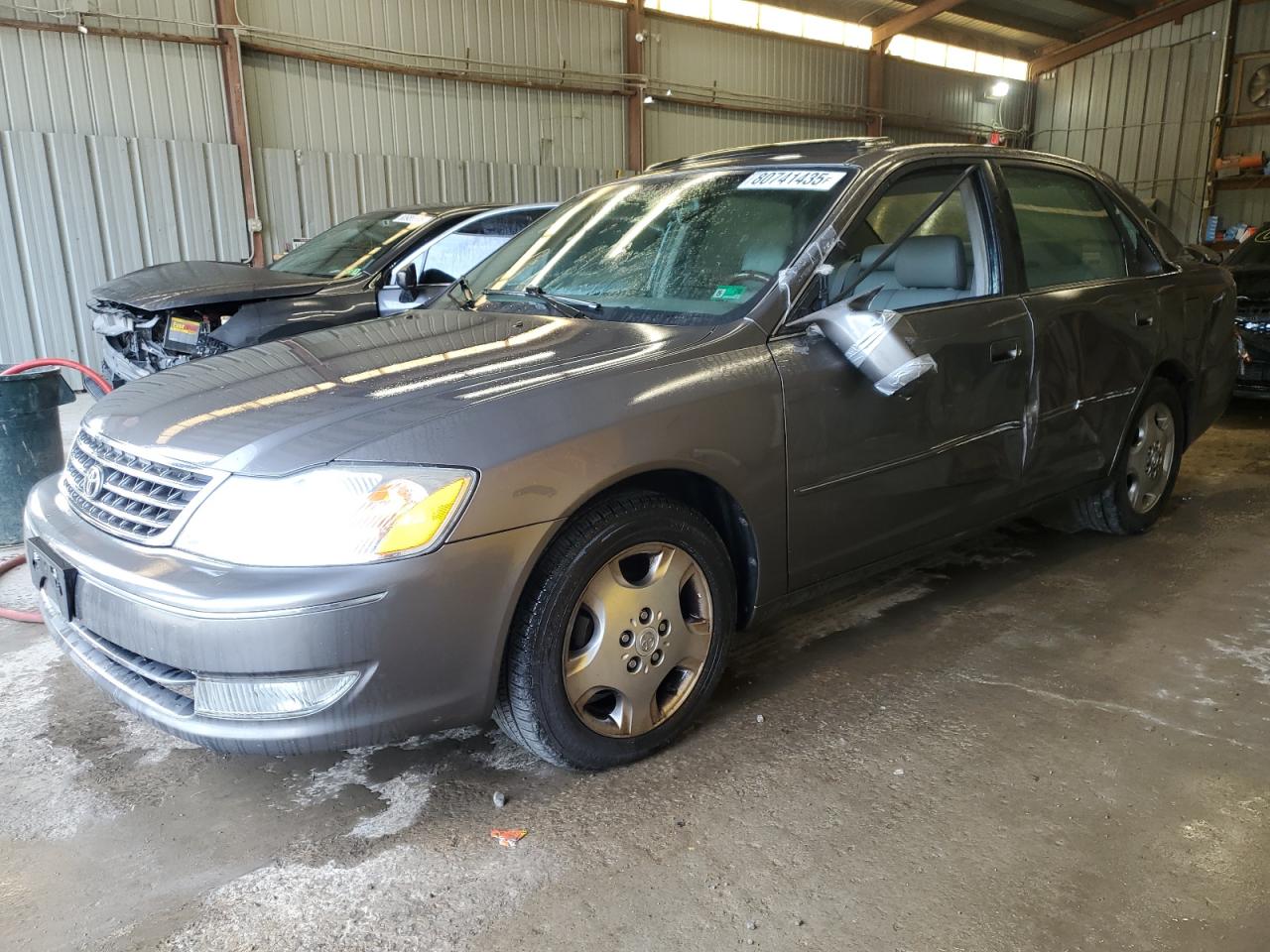TOYOTA AVALON 2003