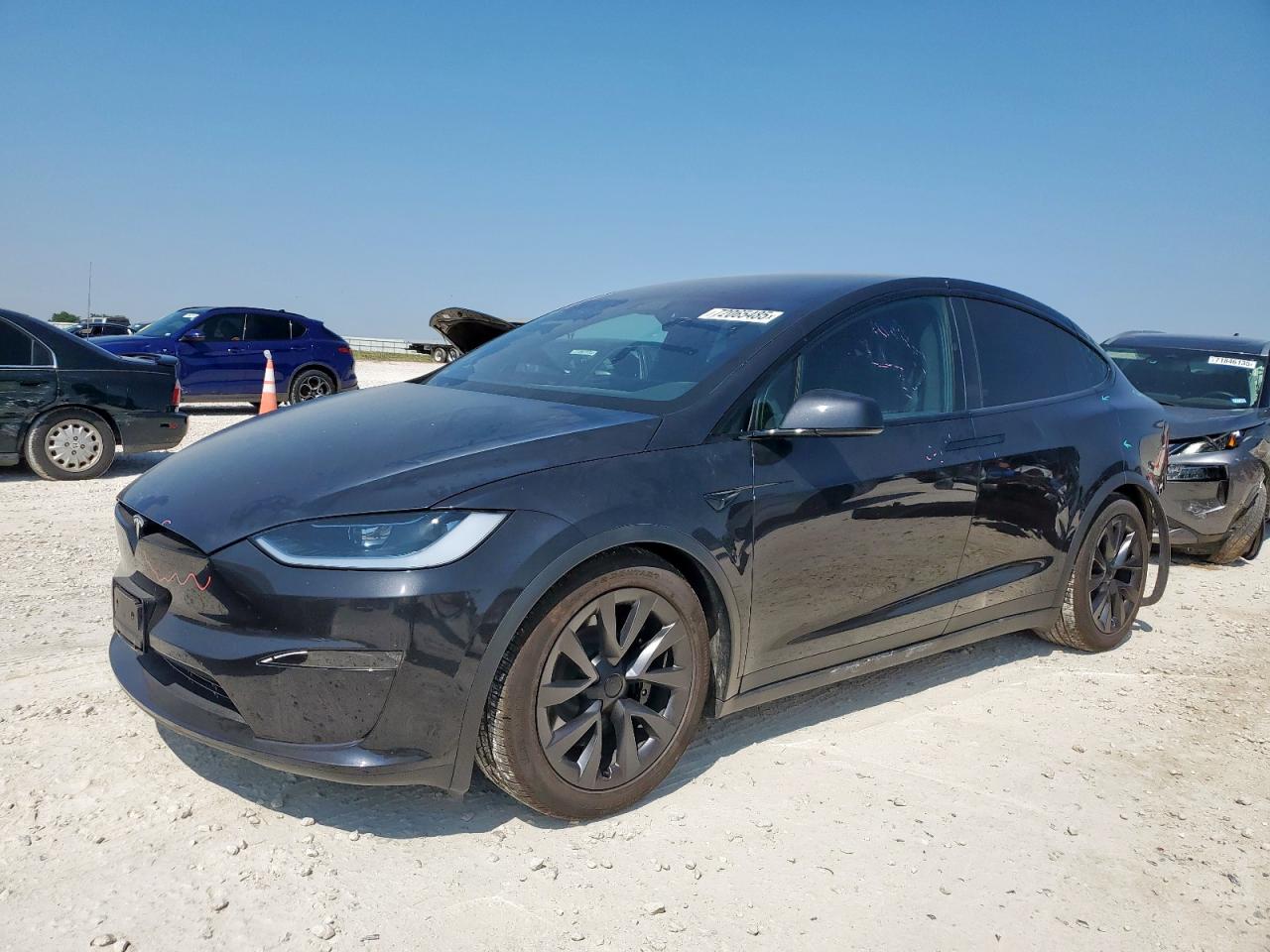 TESLA MODEL X 2024