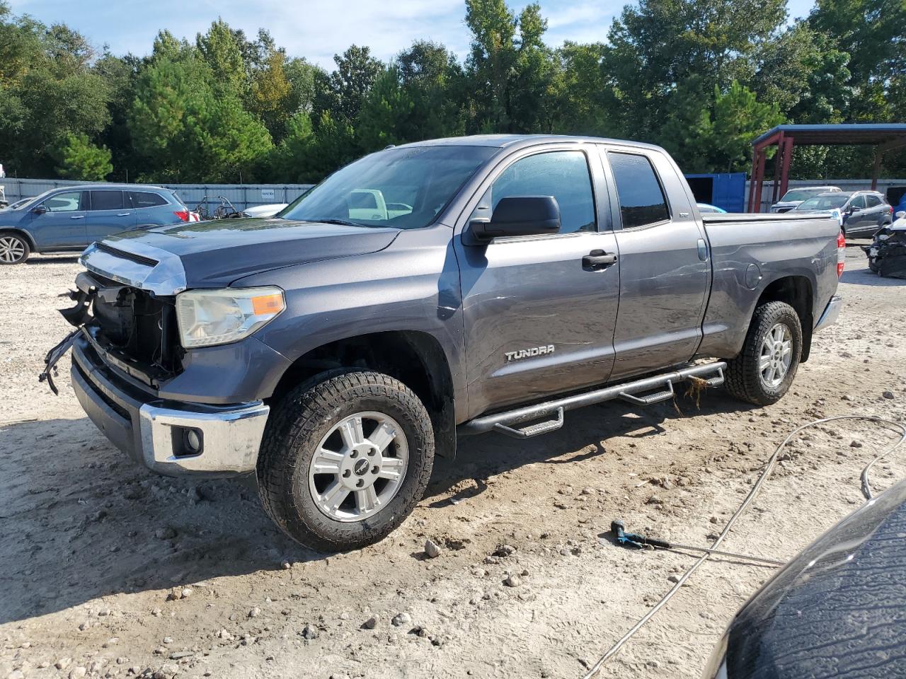 TOYOTA TUNDRA DOU 2014