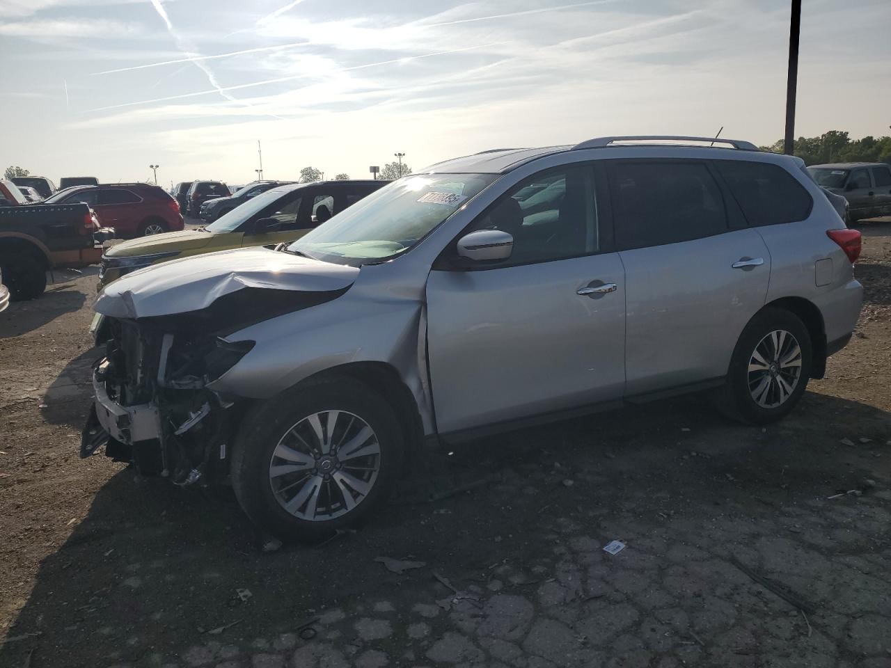 NISSAN PATHFINDER 2018