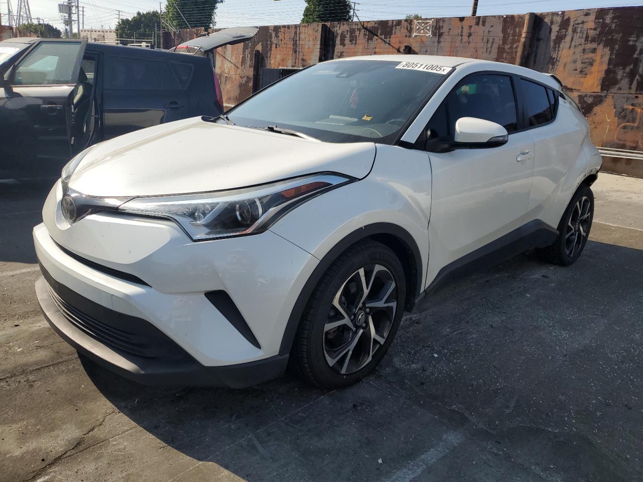 TOYOTA C-HR XLE 2018