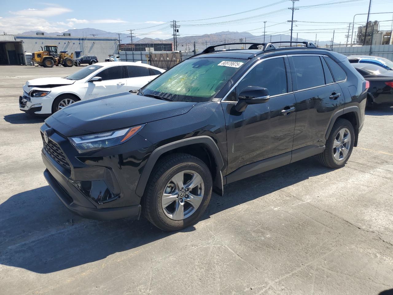 TOYOTA RAV4 XLE 2024