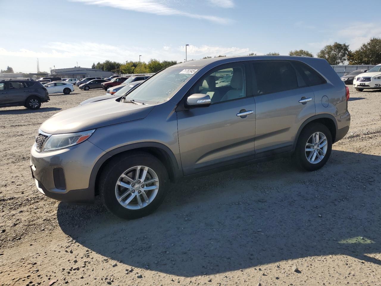 KIA SORENTO LX 2014