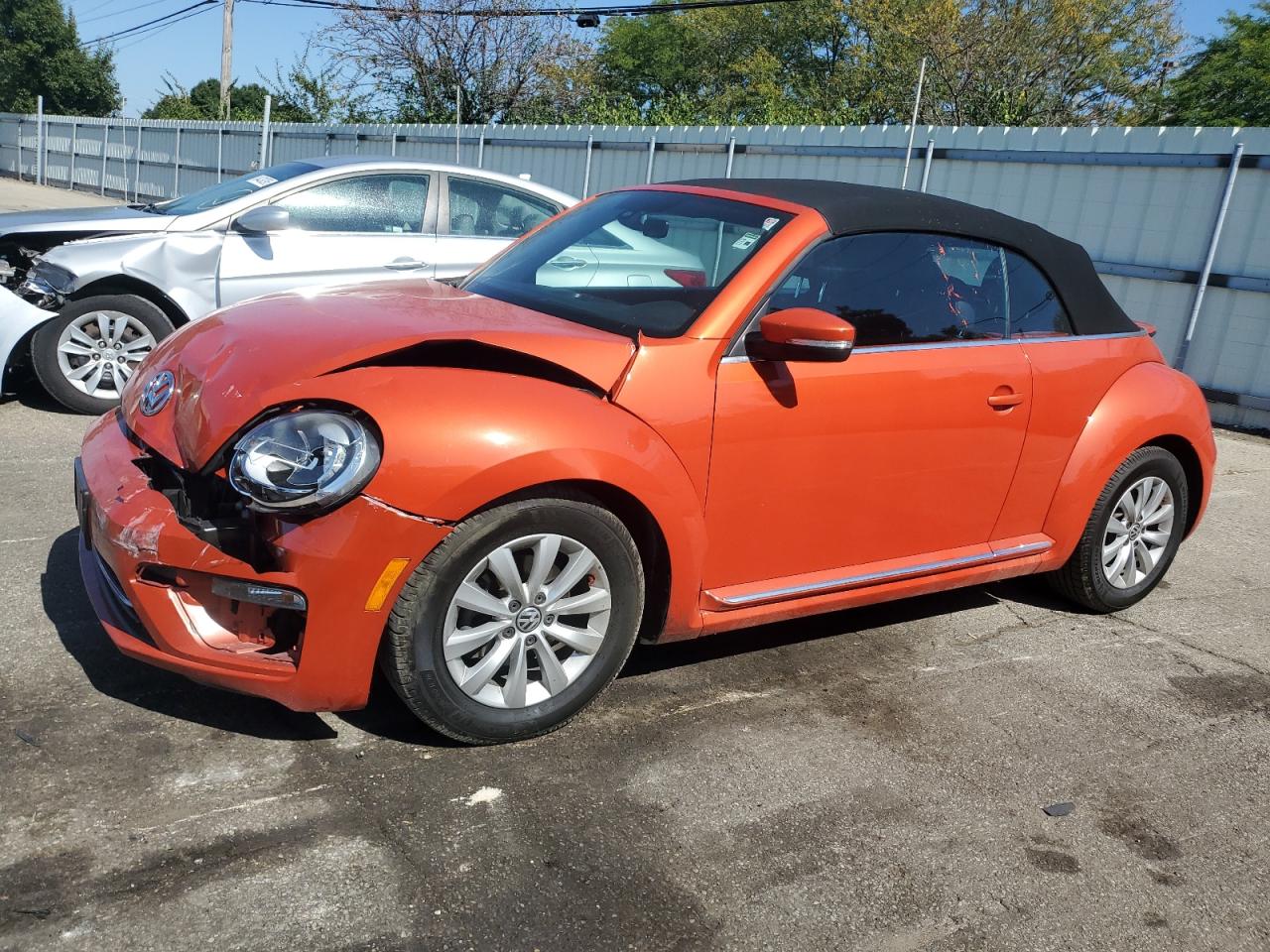 VOLKSWAGEN BEETLE S/S 2017