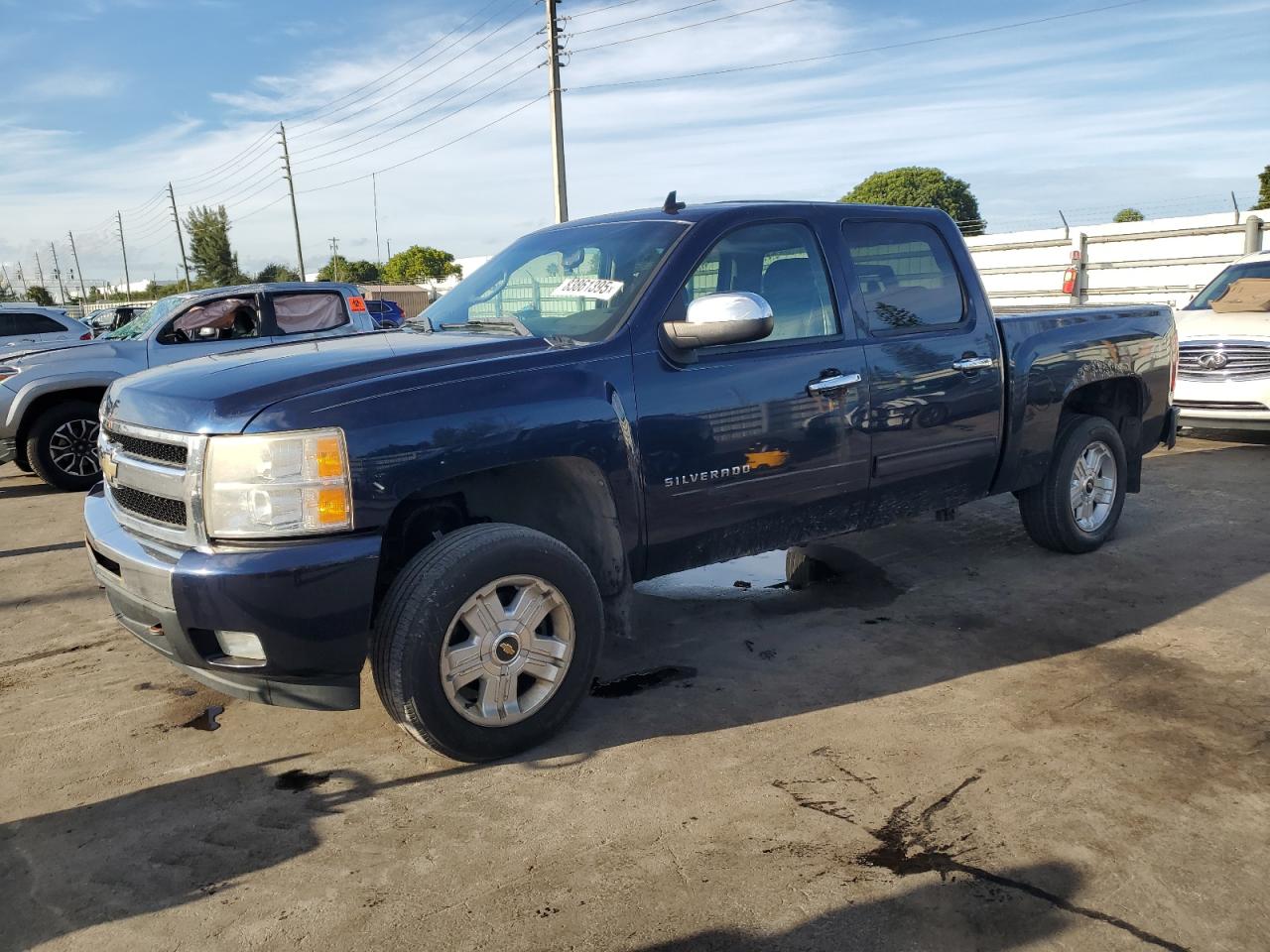 CHEVROLET SILVERADO K1500 LT 2011